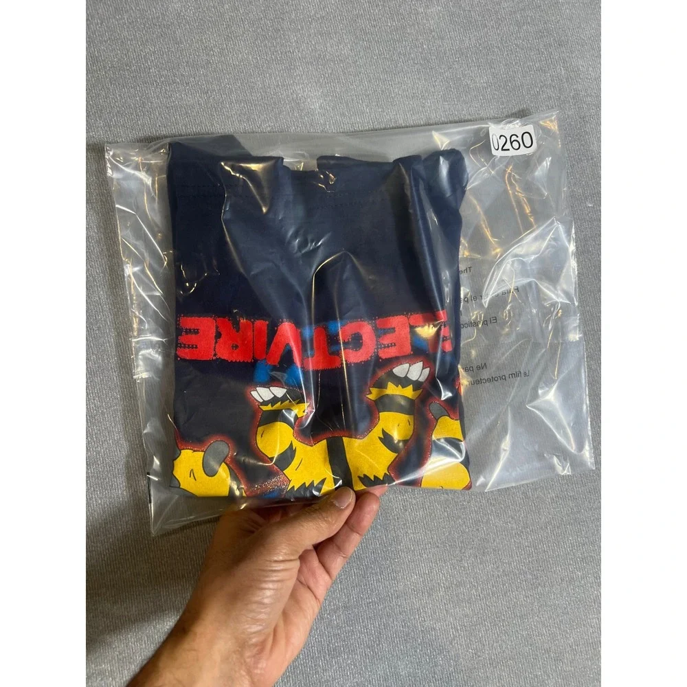 Vintage 2007 Pokemon Electivire Navy Blue Graphic T-Shirt Kids Size Medium M - Picture 7 of 7